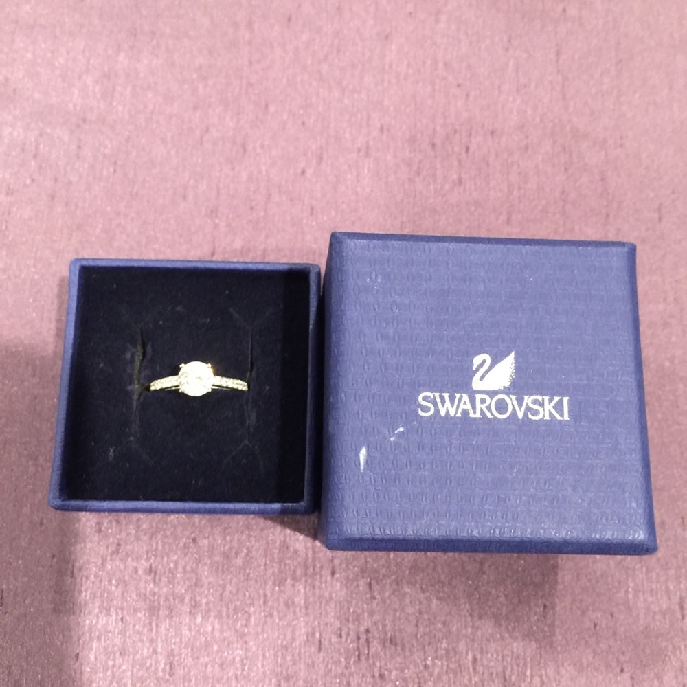 Swarovski ring